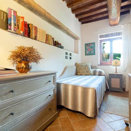 Holiday home La Misura With Swimming Pool