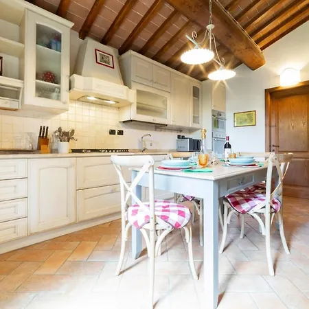 La Misura With Swimming Pool Holiday home *